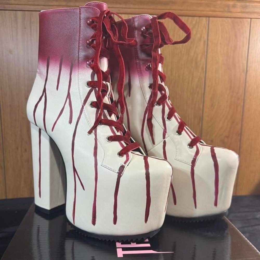 Scream Queen - Bloody White and red Dollskill platform boots Size‎ 10 Womens